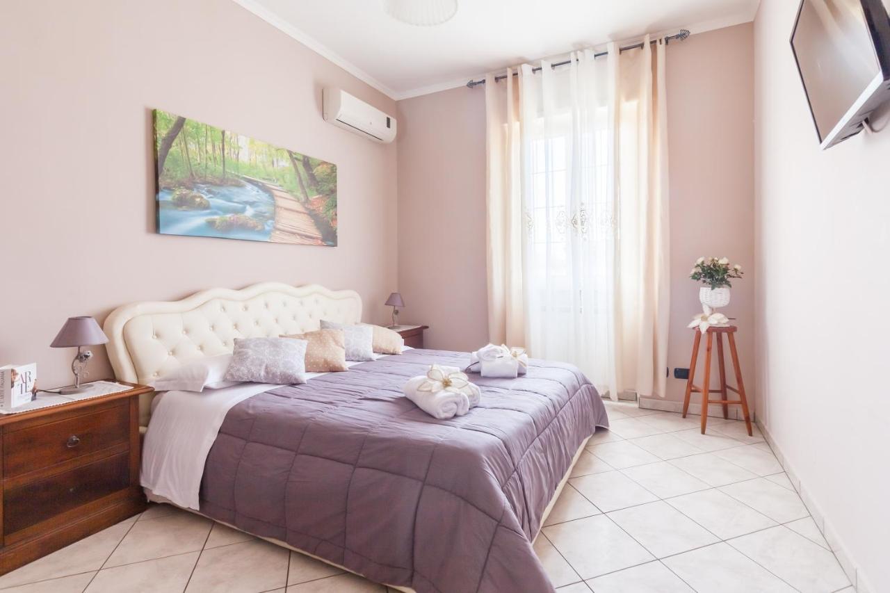 Casa Vacanze Giramondo 피우미치노 외부 사진