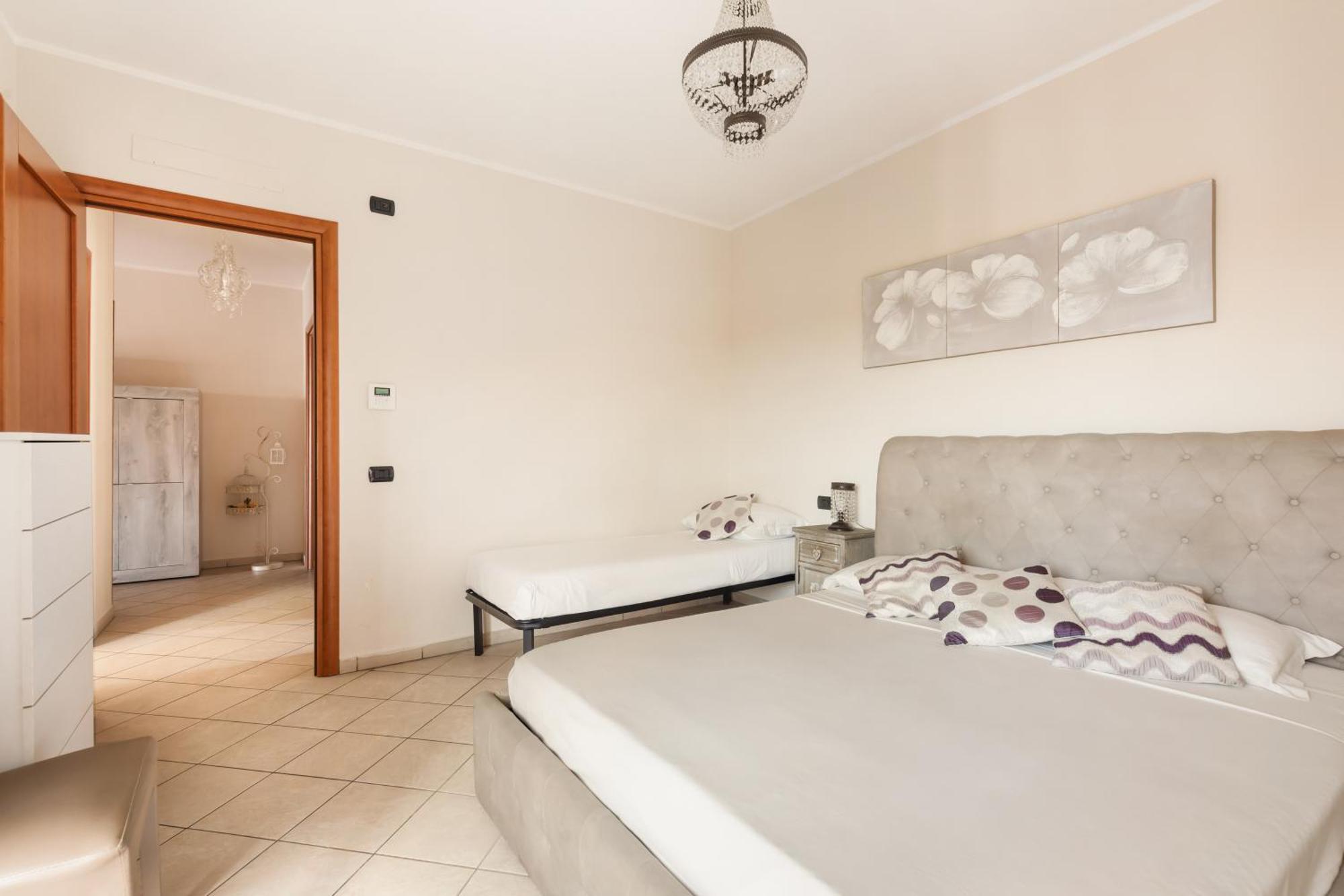 Casa Vacanze Giramondo 피우미치노 외부 사진